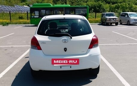 Toyota Vitz, 2009 год, 600 000 рублей, 4 фотография
