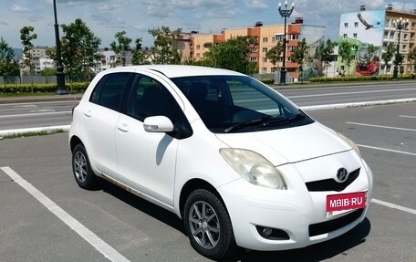 Toyota Vitz, 2009 год, 600 000 рублей, 2 фотография