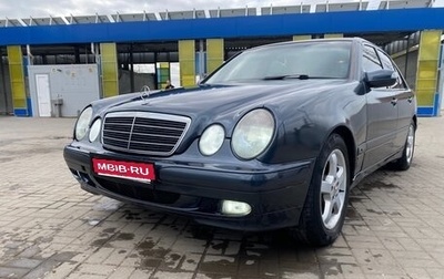 Mercedes-Benz E-Класс, 1998 год, 430 000 рублей, 1 фотография