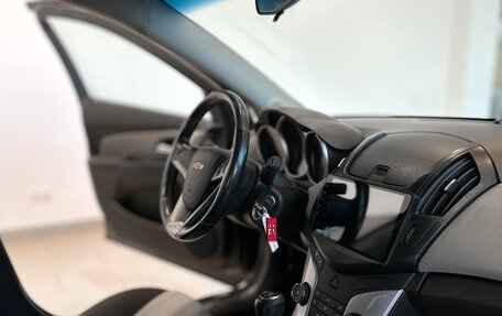 Chevrolet Cruze II, 2013 год, 820 000 рублей, 9 фотография