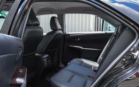 Toyota Camry, 2017 год, 2 500 000 рублей, 11 фотография