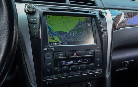 Toyota Camry, 2017 год, 2 500 000 рублей, 13 фотография