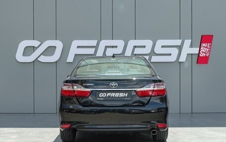 Toyota Camry, 2017 год, 2 500 000 рублей, 4 фотография