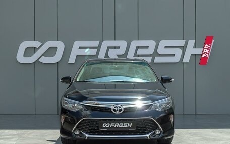 Toyota Camry, 2017 год, 2 500 000 рублей, 3 фотография