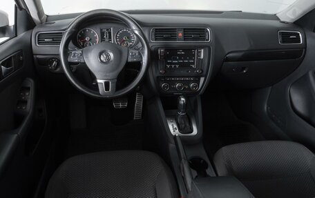 Volkswagen Jetta VI, 2014 год, 1 199 000 рублей, 6 фотография