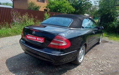 Mercedes-Benz CLK-Класс, 2004 год, 1 100 000 рублей, 3 фотография