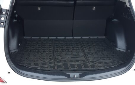 Toyota RAV4, 2016 год, 2 350 000 рублей, 8 фотография