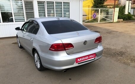 Volkswagen Passat B7, 2011 год, 820 000 рублей, 3 фотография