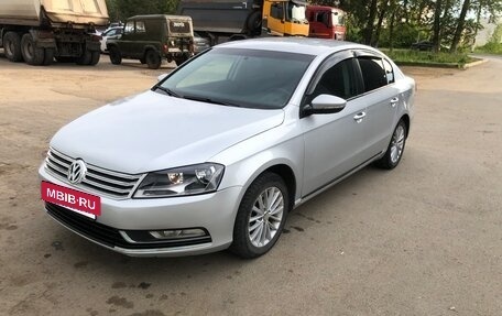 Volkswagen Passat B7, 2011 год, 820 000 рублей, 5 фотография
