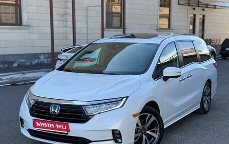 Honda Odyssey (North America) IV, 2020 год, 2 450 000 рублей, 2 фотография