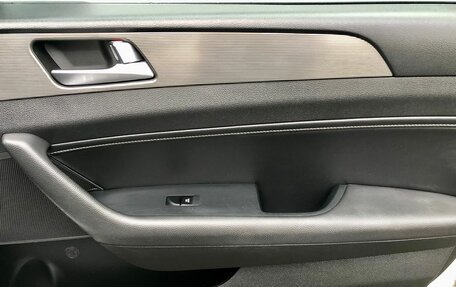 Hyundai Sonata VII, 2019 год, 2 000 000 рублей, 17 фотография