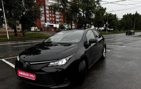 Toyota Corolla, 2020 год, 2 100 000 рублей, 1 фотография