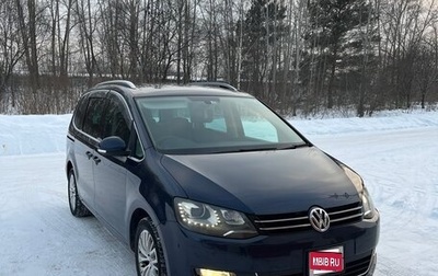 Volkswagen Sharan II, 2013 год, 1 420 000 рублей, 1 фотография