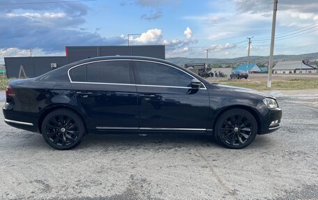 Volkswagen Passat B7, 2011 год, 1 230 000 рублей, 3 фотография