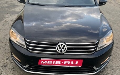 Volkswagen Passat B7, 2011 год, 1 230 000 рублей, 2 фотография