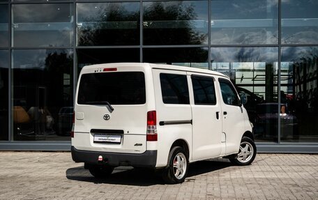 Toyota Town Ace IV, 2011 год, 900 000 рублей, 2 фотография