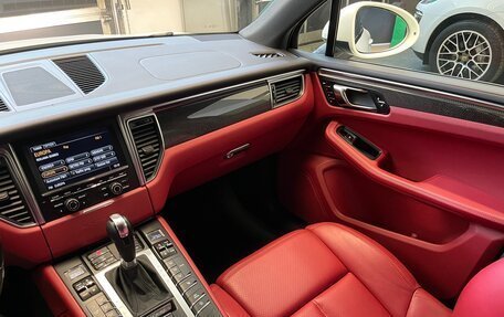 Porsche Macan I рестайлинг, 2014 год, 2 990 000 рублей, 26 фотография