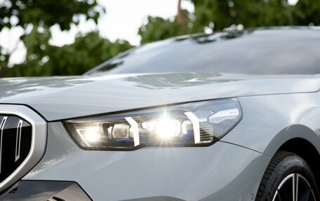 BMW 5 серия, 2024 год, 7 850 000 рублей, 6 фотография