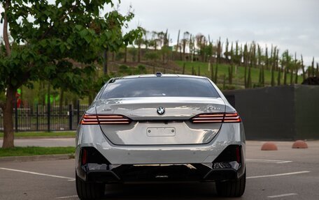 BMW 5 серия, 2024 год, 7 850 000 рублей, 11 фотография