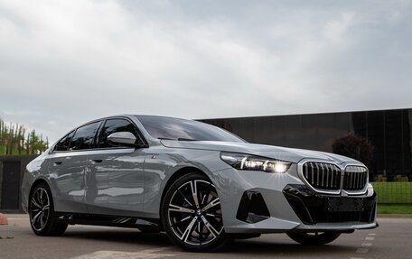 BMW 5 серия, 2024 год, 7 850 000 рублей, 9 фотография