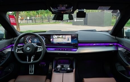 BMW 5 серия, 2024 год, 7 850 000 рублей, 19 фотография