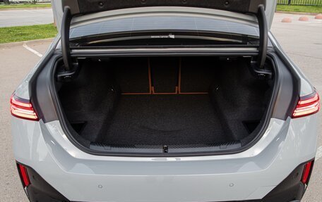 BMW 5 серия, 2024 год, 7 850 000 рублей, 38 фотография