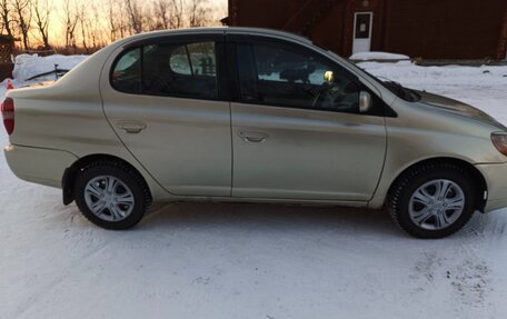 Toyota Platz, 2000 год, 400 000 рублей, 6 фотография