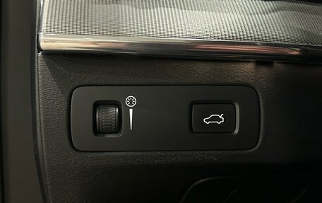 Volvo XC90 II рестайлинг, 2015 год, 2 999 000 рублей, 24 фотография