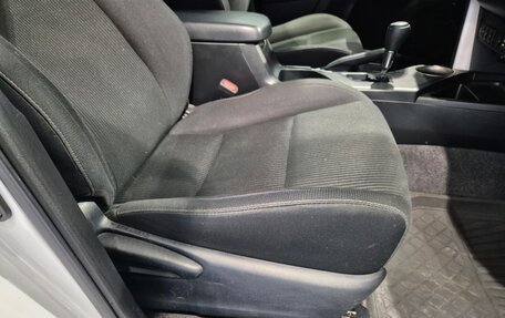 Toyota RAV4, 2015 год, 2 090 000 рублей, 14 фотография