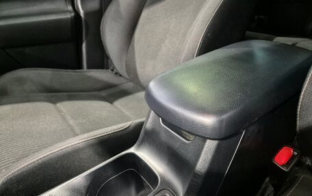 Toyota RAV4, 2015 год, 2 090 000 рублей, 20 фотография