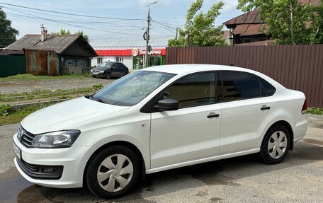 Volkswagen Polo VI (EU Market), 2018 год, 930 000 рублей, 3 фотография