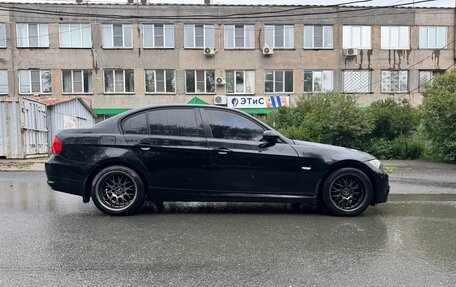 BMW 3 серия, 2005 год, 1 050 000 рублей, 4 фотография
