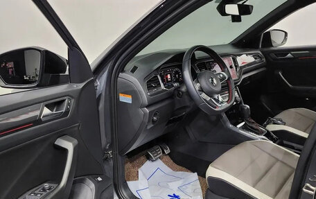 Volkswagen T-Roc I, 2022 год, 1 700 777 рублей, 5 фотография