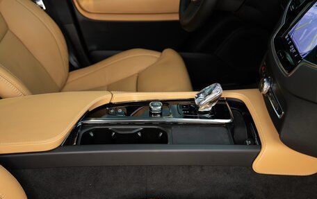 Volvo XC90 II рестайлинг, 2023 год, 7 350 000 рублей, 27 фотография