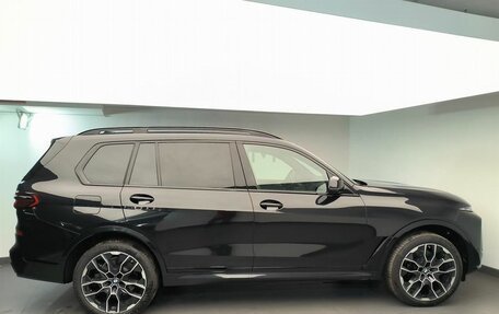 BMW X7, 2024 год, 18 231 000 рублей, 5 фотография
