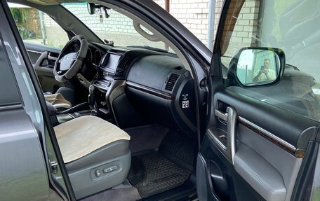 Toyota Land Cruiser 200, 2008 год, 3 300 000 рублей, 8 фотография