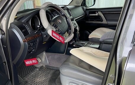 Toyota Land Cruiser 200, 2008 год, 3 300 000 рублей, 6 фотография