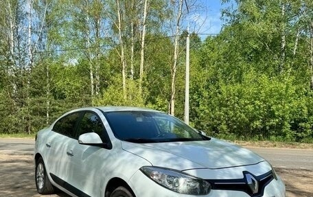 Renault Fluence I, 2015 год, 900 000 рублей, 3 фотография