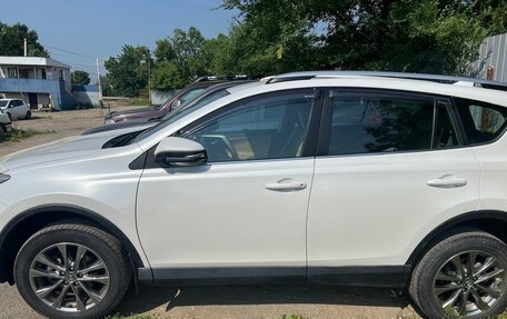 Toyota RAV4, 2019 год, 3 600 000 рублей, 2 фотография