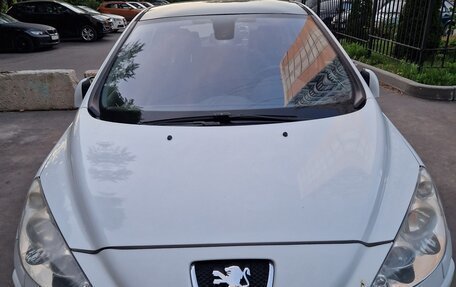 Peugeot 308 II, 2008 год, 399 000 рублей, 2 фотография