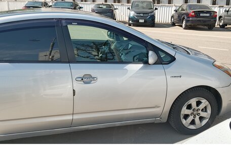 Toyota Prius, 2009 год, 800 000 рублей, 3 фотография