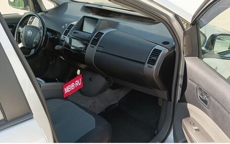 Toyota Prius, 2009 год, 800 000 рублей, 5 фотография