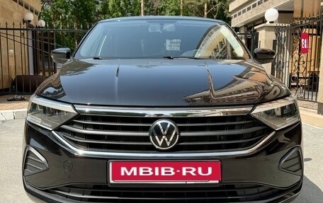 Volkswagen Polo VI (EU Market), 2020 год, 1 900 000 рублей, 1 фотография