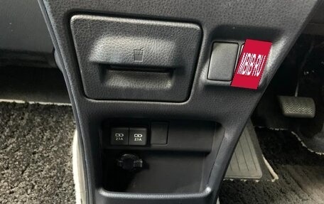Toyota Voxy, 2022 год, 2 920 001 рублей, 26 фотография