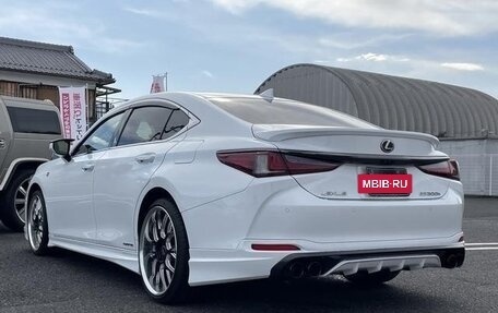 Lexus ES VII, 2022 год, 3 300 001 рублей, 8 фотография