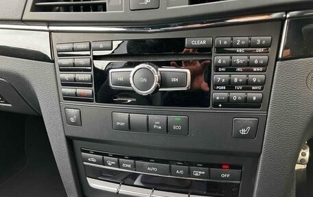 Mercedes-Benz E-Класс, 2013 год, 1 400 001 рублей, 20 фотография