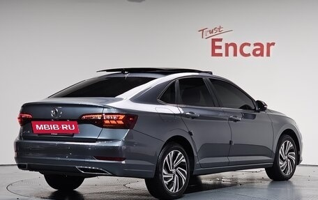 Volkswagen Jetta VII, 2021 год, 2 450 000 рублей, 2 фотография