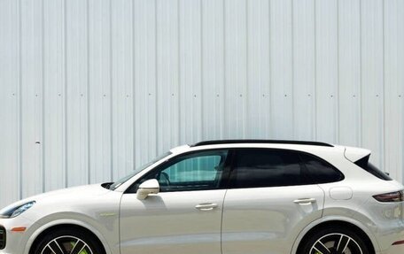 Porsche Cayenne III, 2022 год, 13 030 000 рублей, 4 фотография