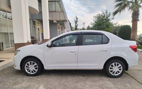 Renault Logan II, 2018 год, 1 050 000 рублей, 4 фотография