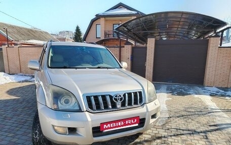 Toyota Land Cruiser Prado 120 рестайлинг, 2006 год, 2 400 000 рублей, 2 фотография